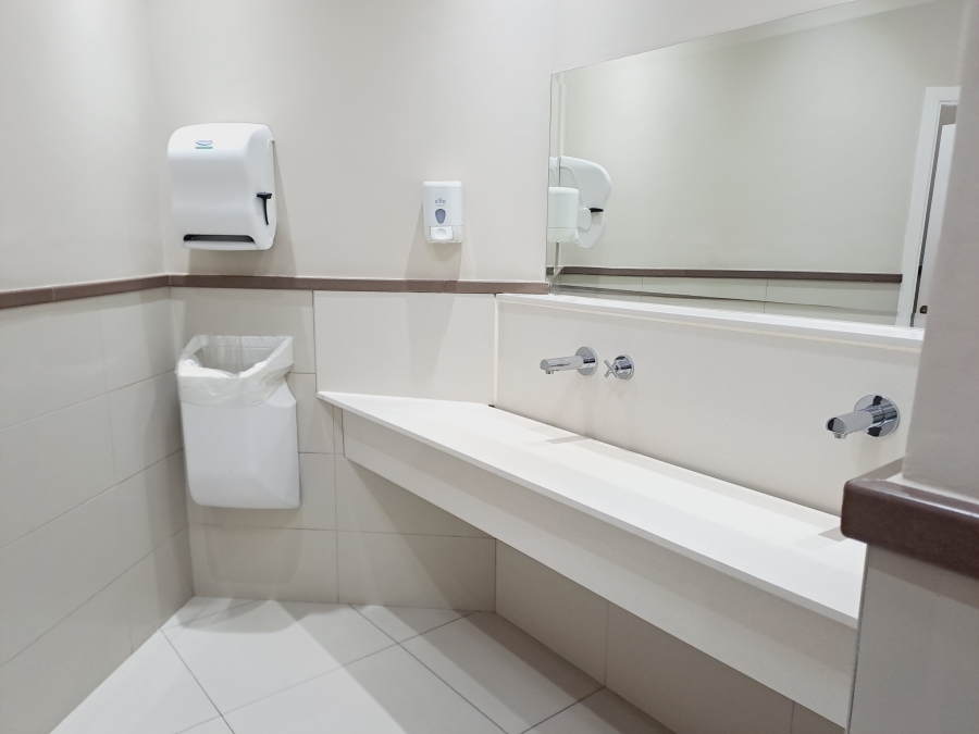 To Let commercial Property for Rent in Rosenpark Western Cape
